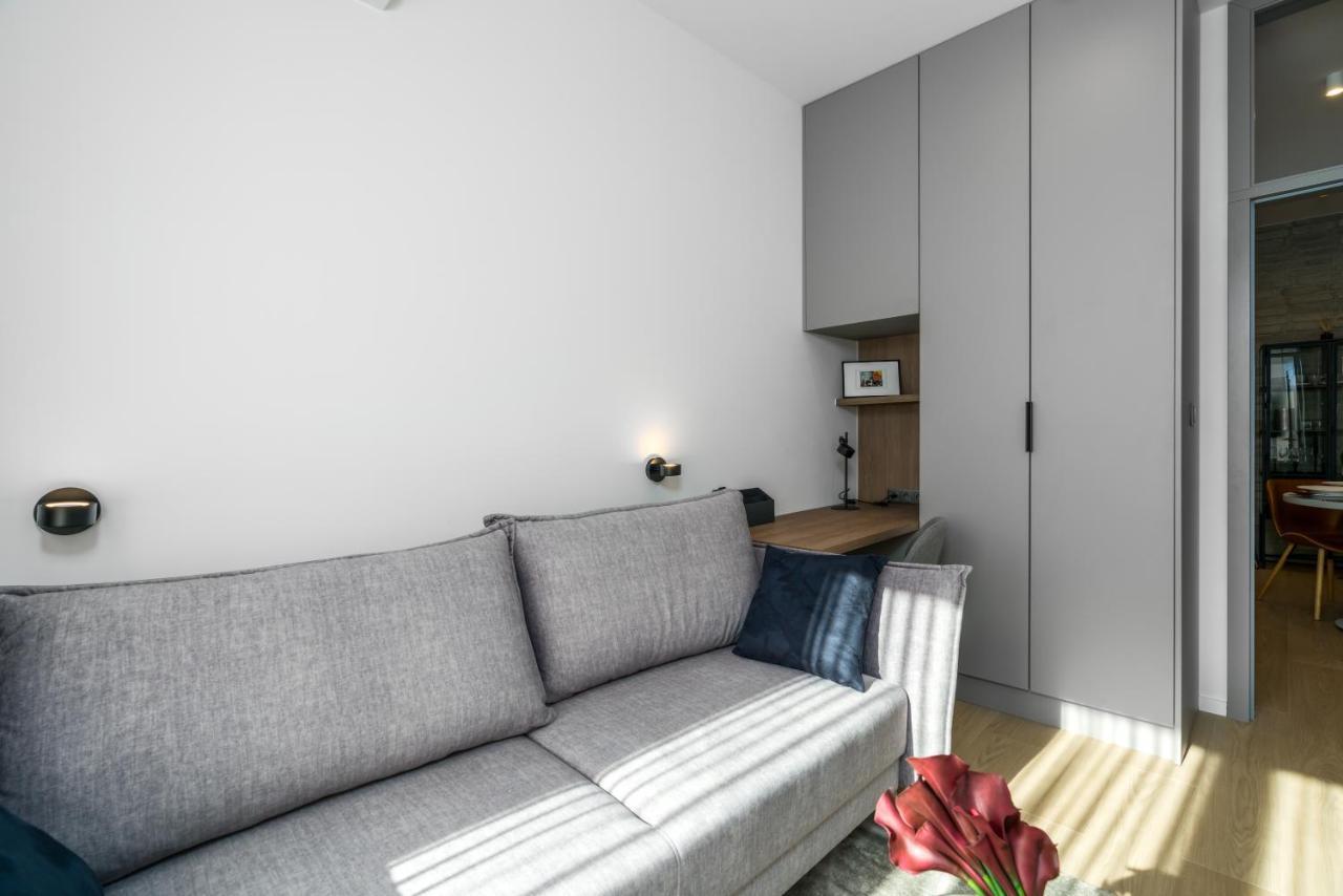 Central Apartments Garbary By Noclegi Renters Poznań Exterior foto