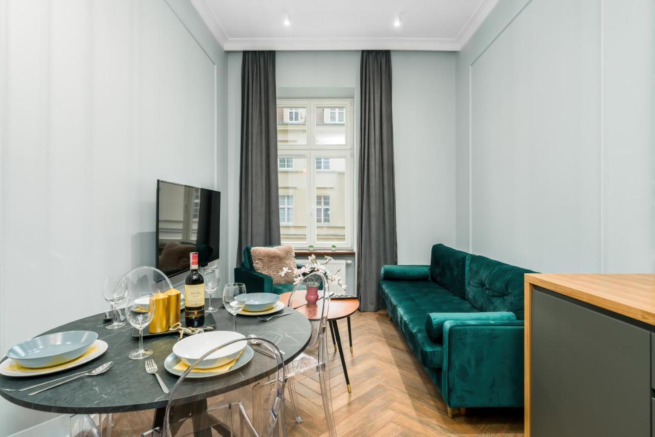 Central Apartments Garbary By Noclegi Renters Poznań Exterior foto